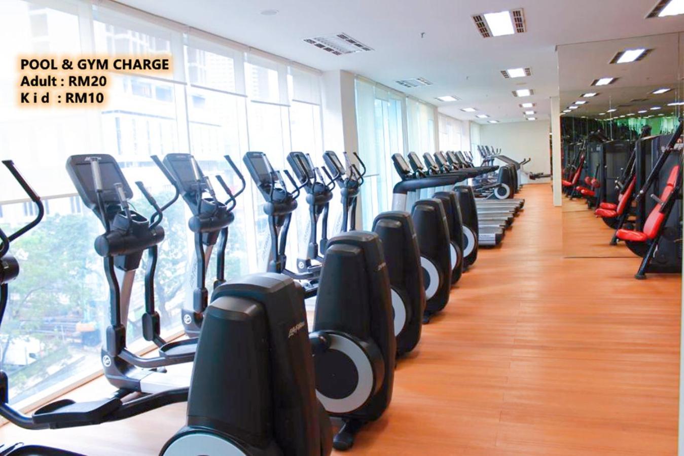Soho Suites Klcc By 21 Century Travel Kuala Lumpur Dış mekan fotoğraf